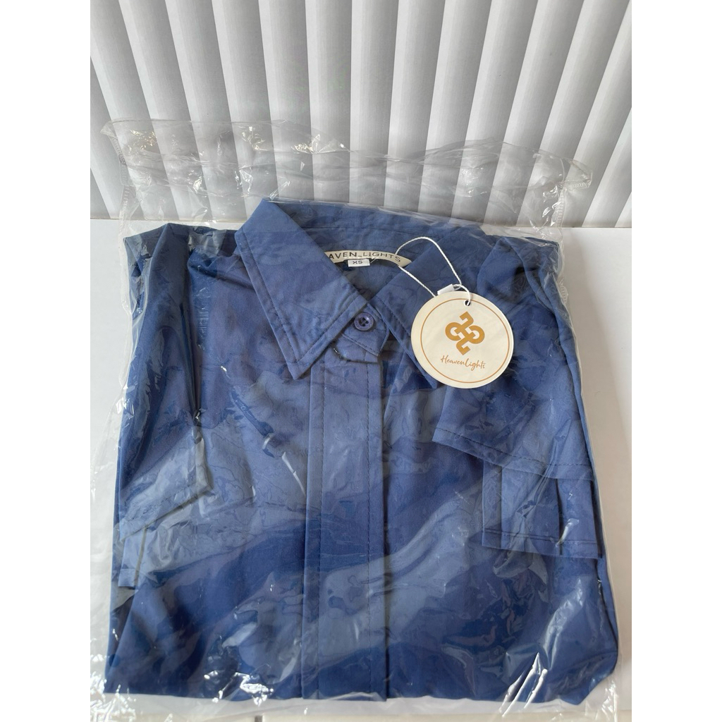 (NEW)Zerlyn pleats Shirt warna Midnight dari Heaven Lights