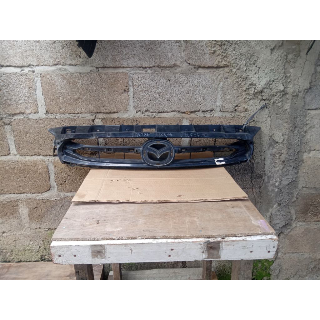 Grill mazda 2 Skyactiv 2016 2018