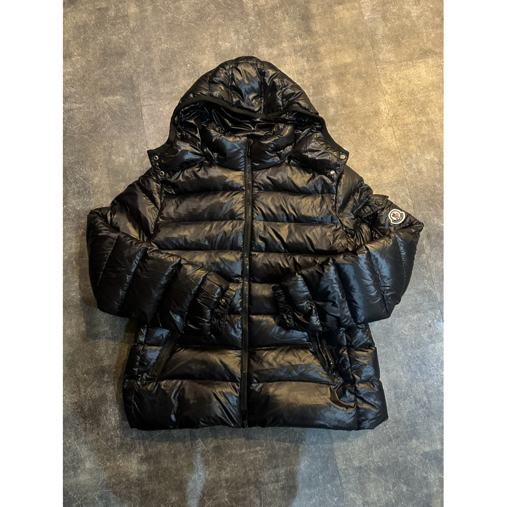 Jaket moncler bulang