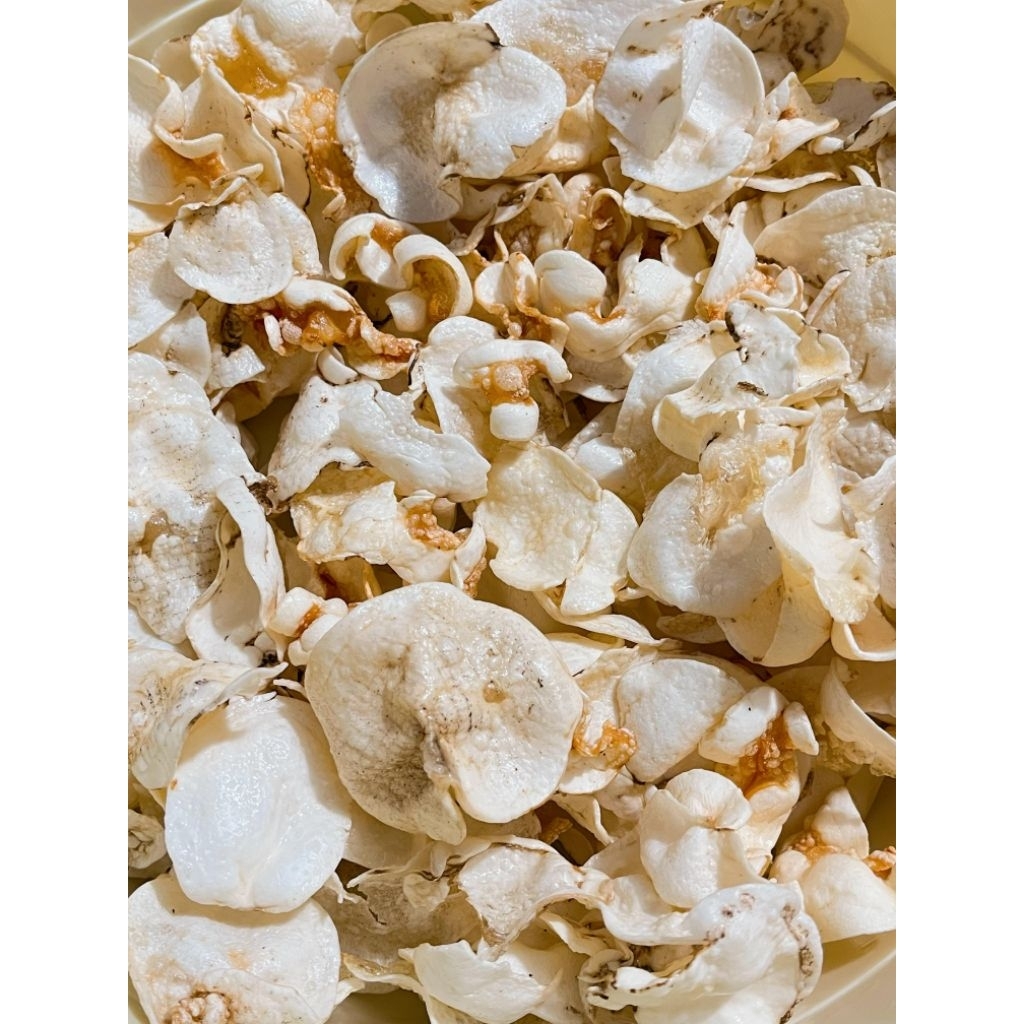 

KERIPIK KENTANG PUTIH SORTIRAN / REJECTAN KERIPIK KENTANG PUTIH 250GR / AMA SNACK / CAMILAN MURAH MERIAH