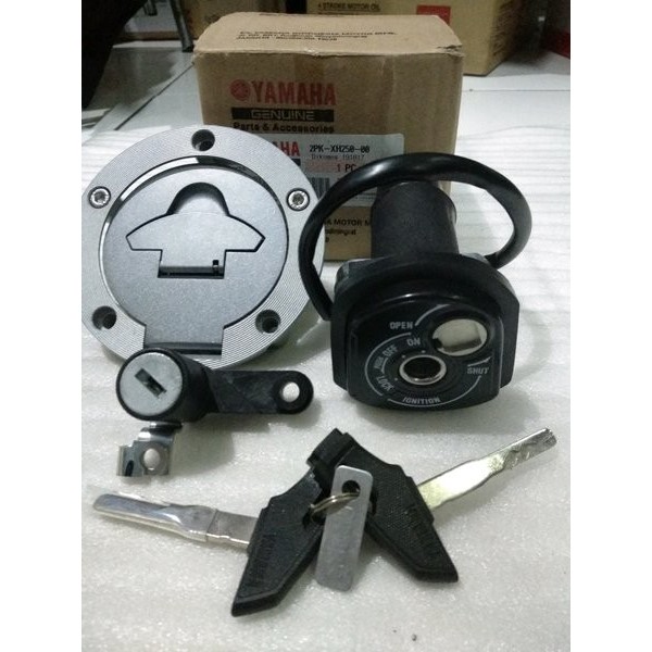 Kunci Kontak Assy Yamaha R15 R 15 V1 V2 2PK-XH250-00