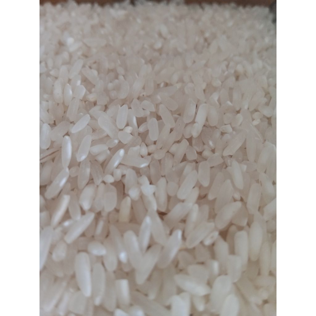 

Cahayadstore Beras Premium Kurmo Isi 1 Karung