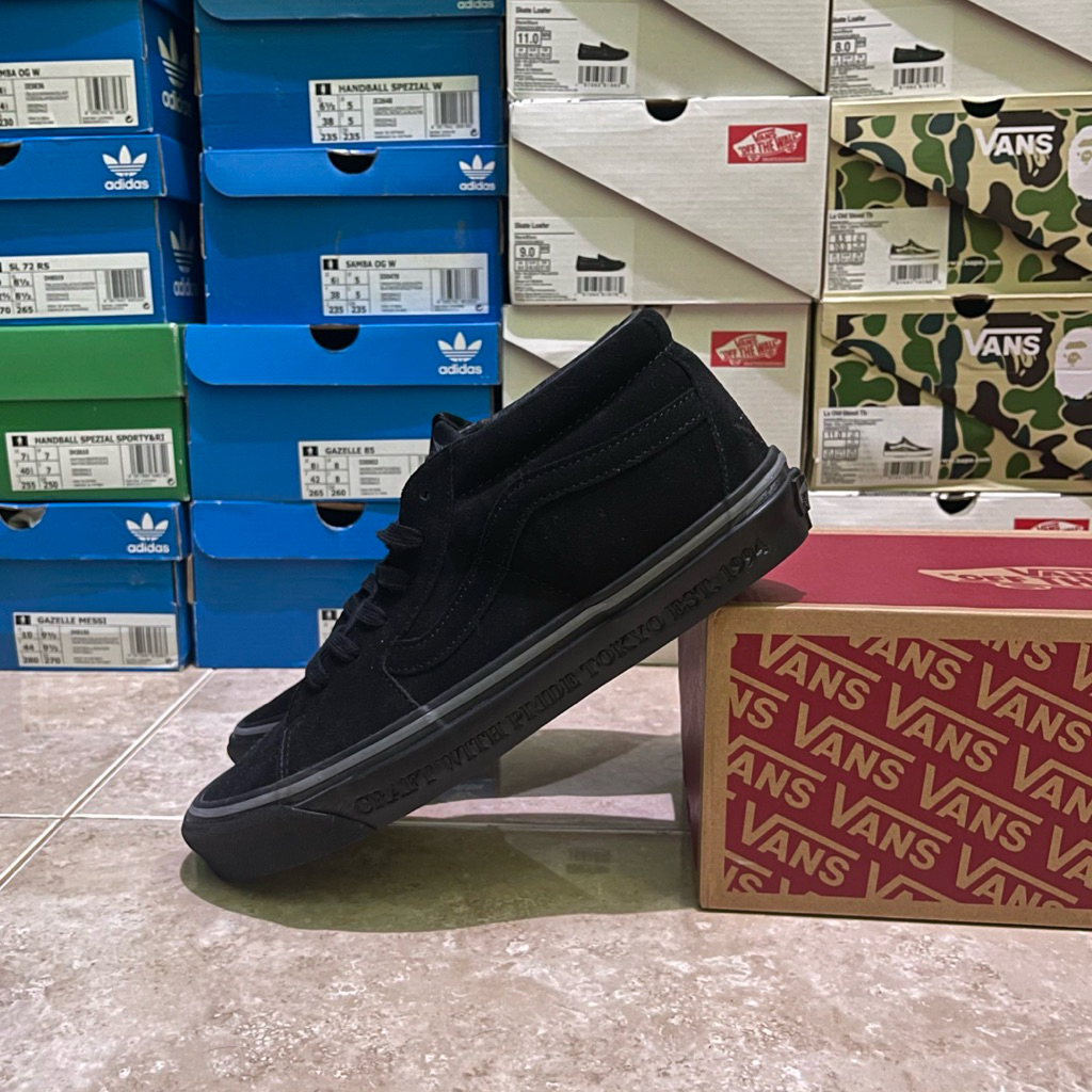 Vans sk8 mid 83 dx anaheim x neighborhood black (Resmi PT NAVYA)
