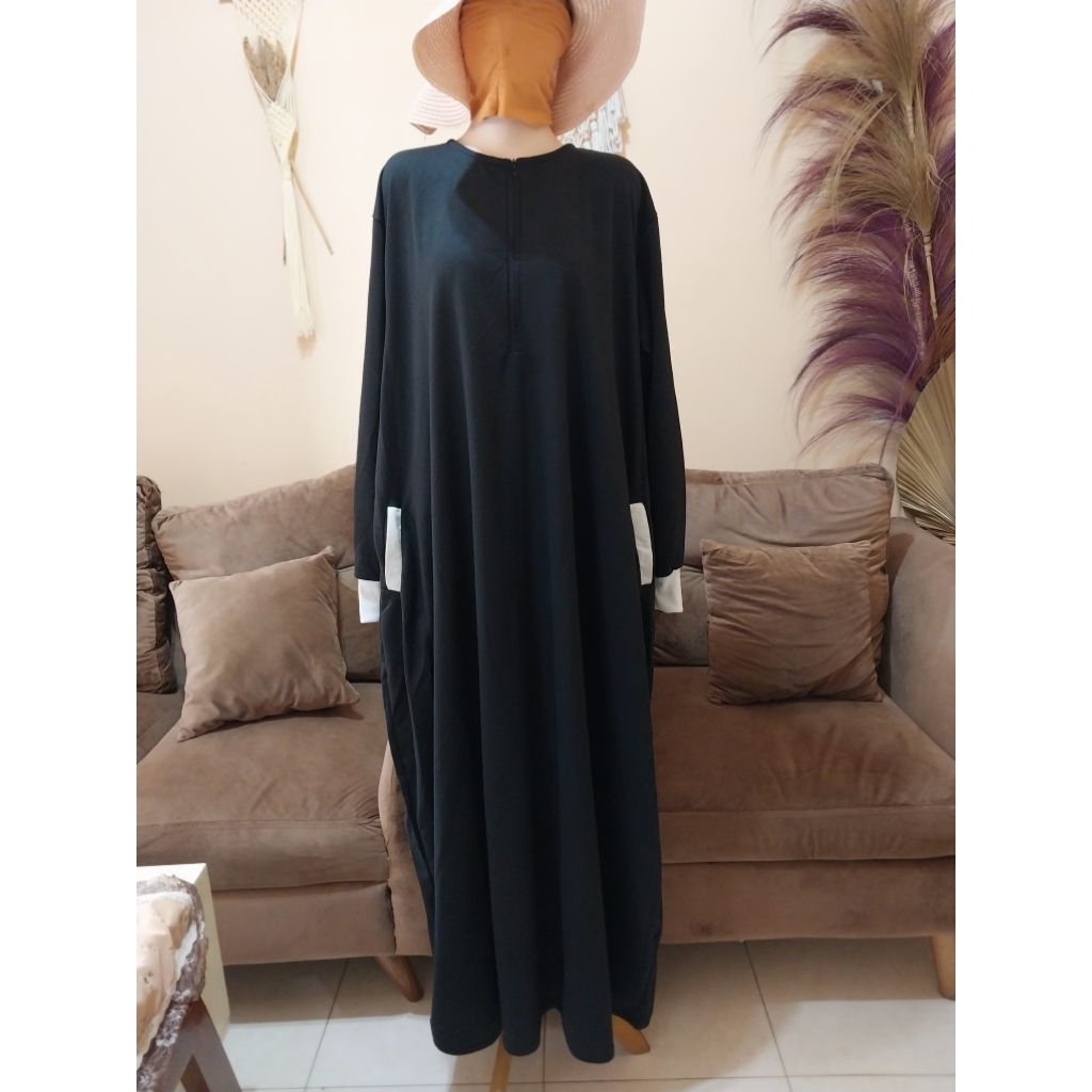 PRELOVED PRIBADI GAMIS BY MEGAWARNI