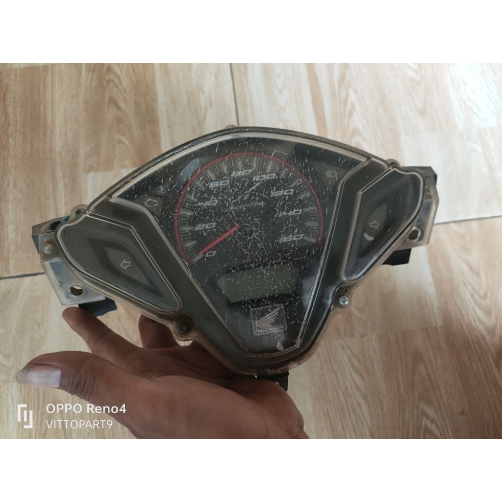 spidometer Vario 125 old bohlam