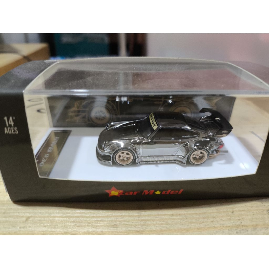 RWB PORCHE STAR MODEL SKALA 1:64 BLACK CROME