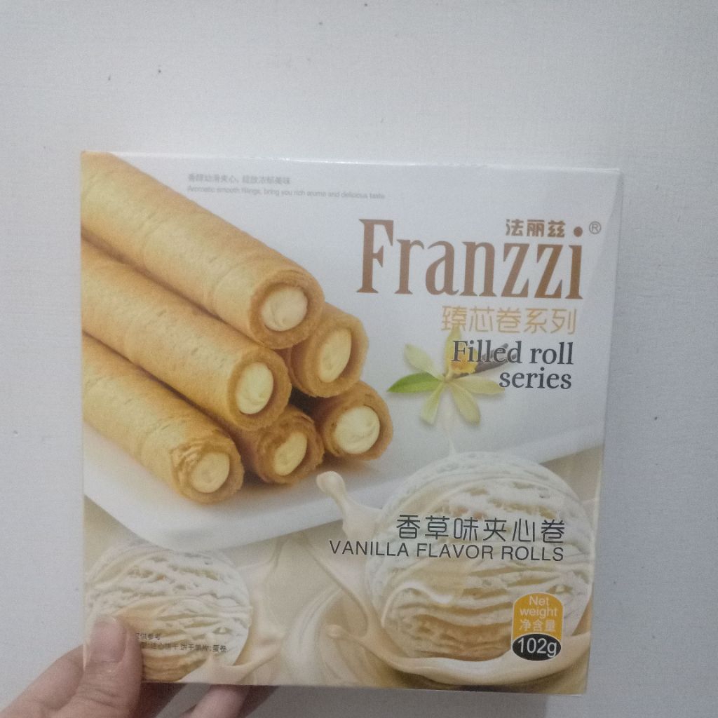 

franzzi vanilla roll