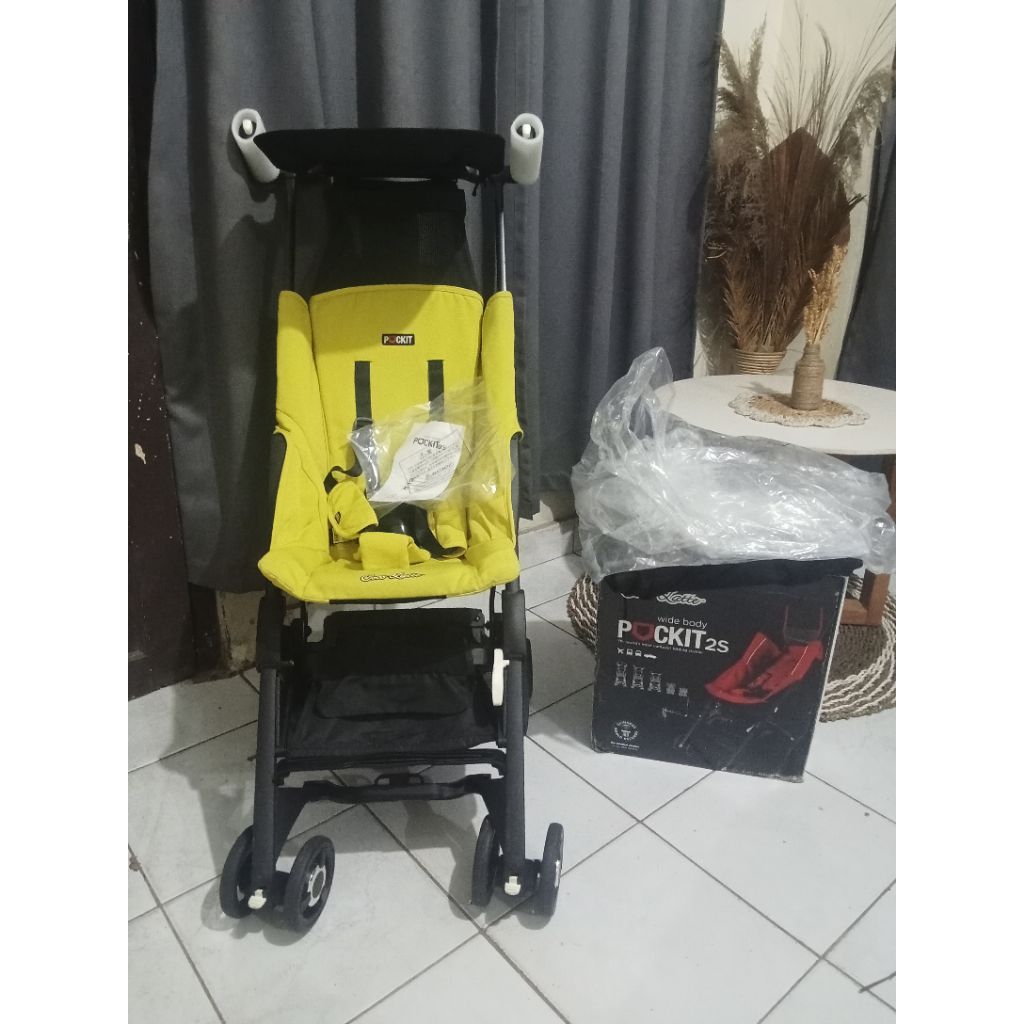 preloved stroller cocolatte pockit gen 6 cl 838
