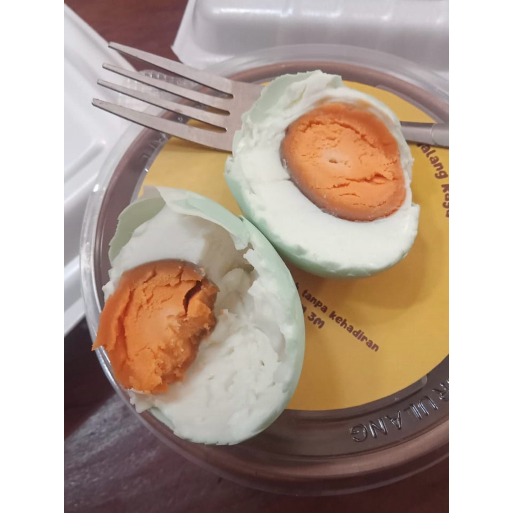 

Telur Asin Super Premium Masir Murah Proses Batu Bata DIJAMIN LEBIH ENAK