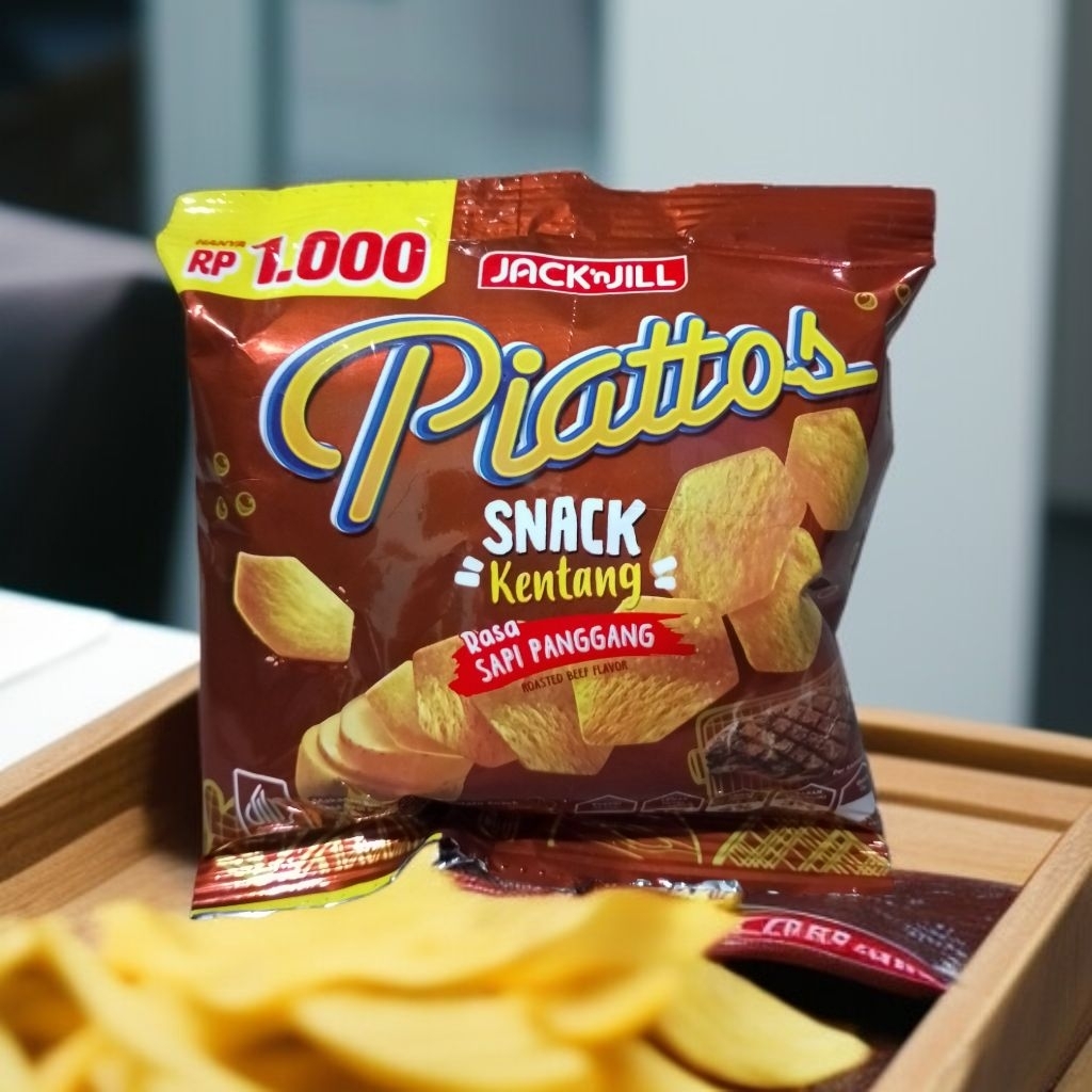 

Piattos Snack Kentang rasa Sapi panggang 7g