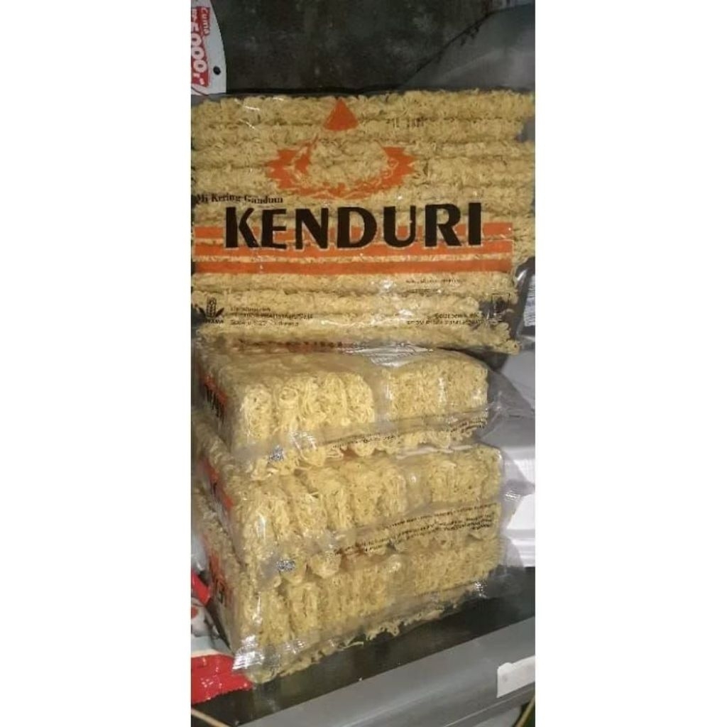 

MIE KENDURI CAP BURUNG DARA 1 BALL ISI 5 PACK