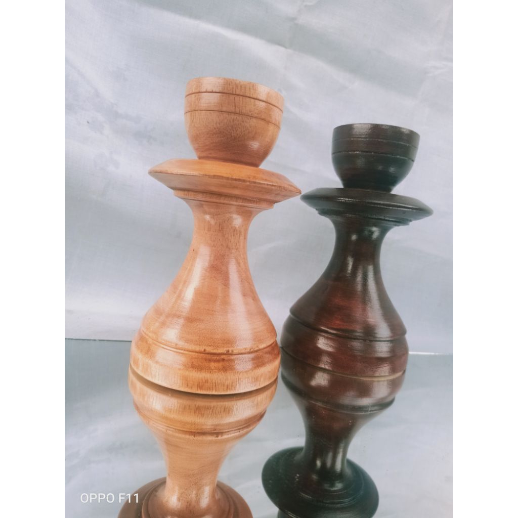 tatakan lilin (tempat lilin)