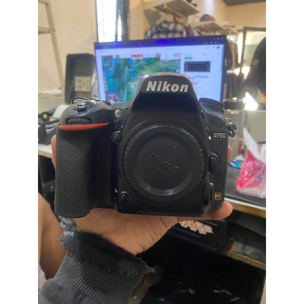 Nikon D750 Non wifi