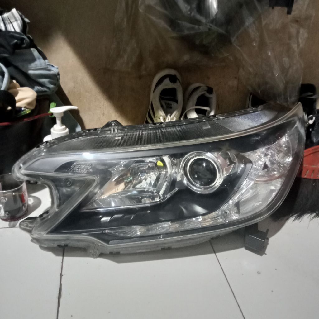 Headlamp Lampu Depan Honda CRV 2013