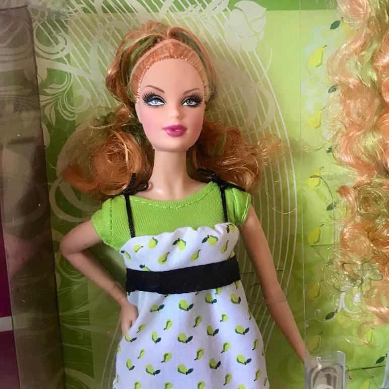 BONEKA BARBIE TOP MODEL MUSIM PANAS