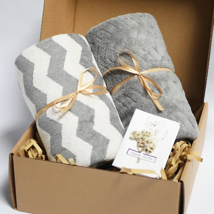 Hampers Handuk/ Kado Handuk Couple/ Kado Pernikahan/ Kado Anniversary/ Paket Hampers Pernikahan