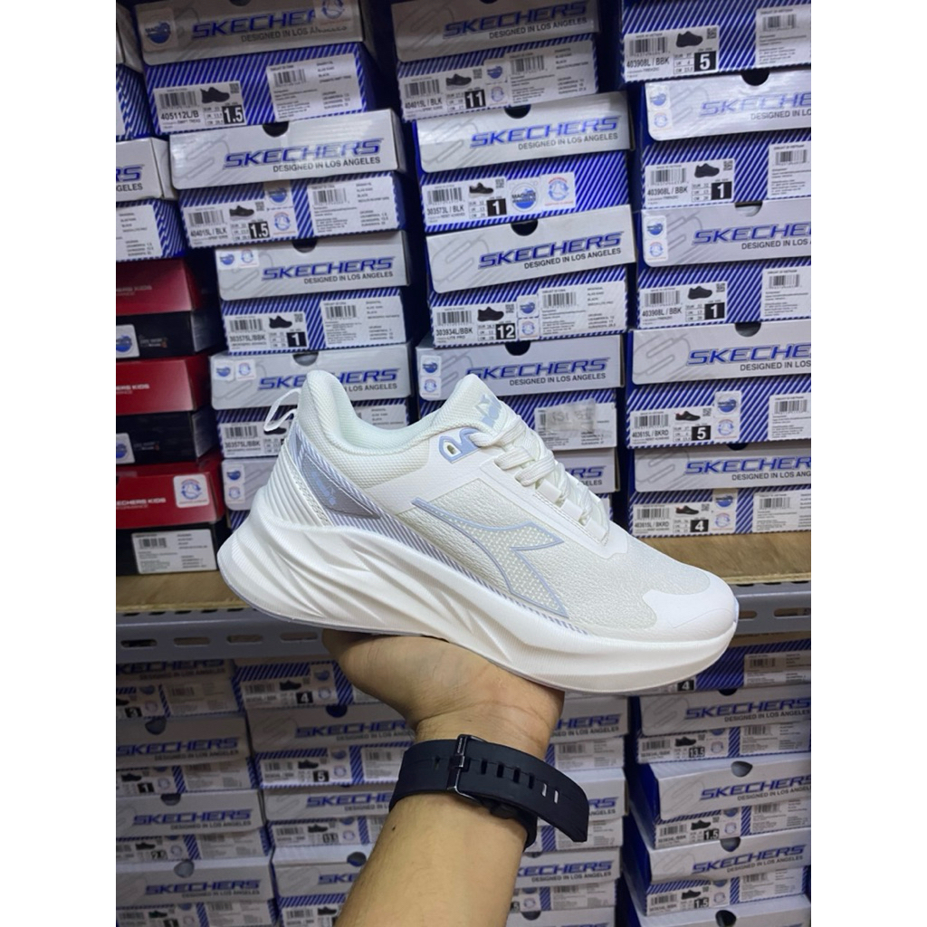 Sepatu Diadora original wanita / Diadora Nami womens running shoes -white