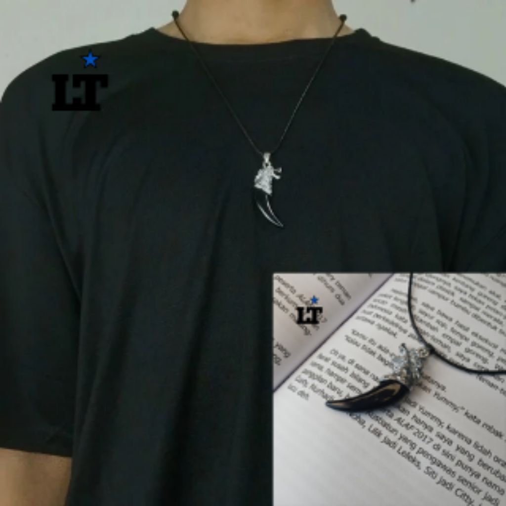 kalung taring serigala ll kalung tali hitam liontin motif taring serigala