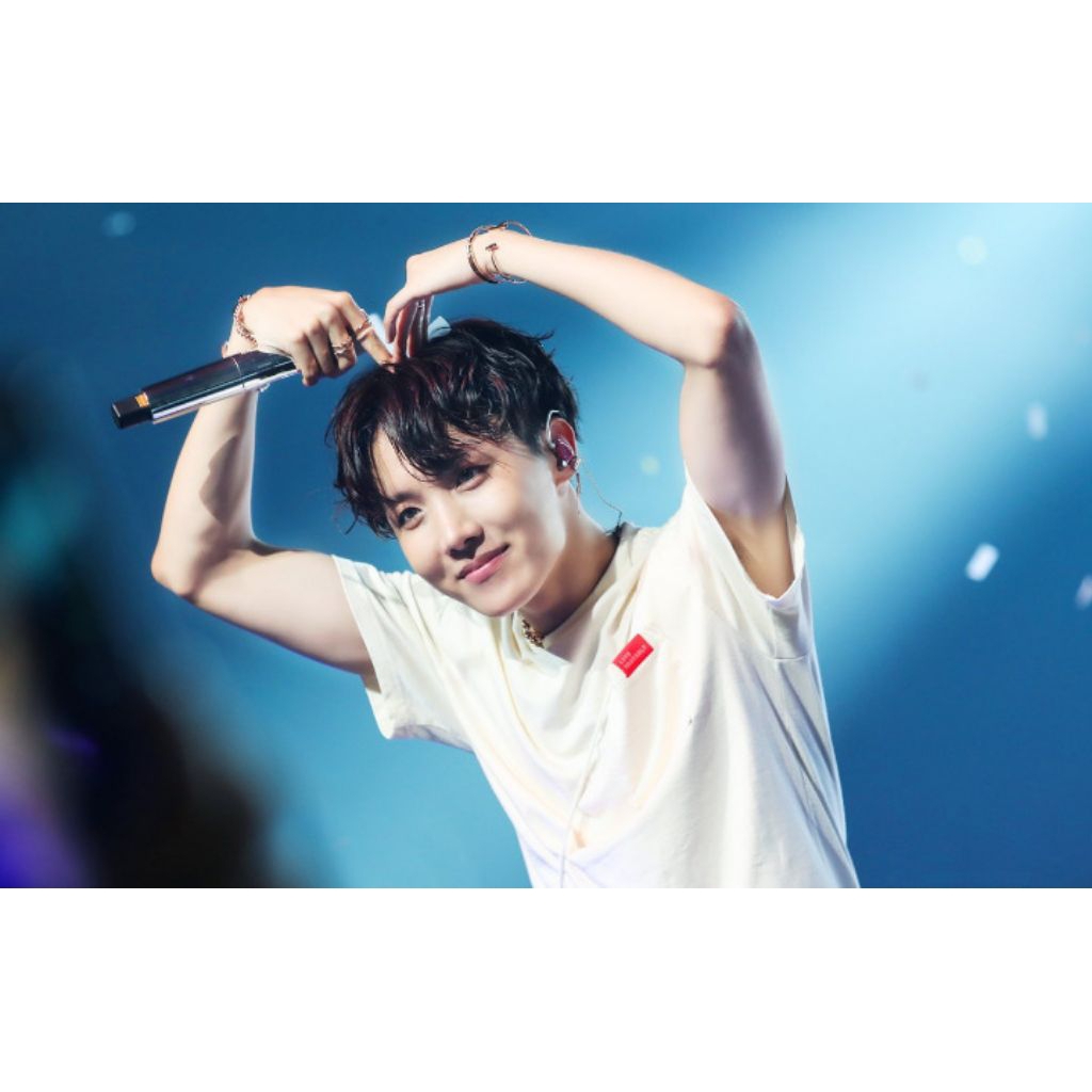

Stiker Kecil J-Hope BTS Part 28