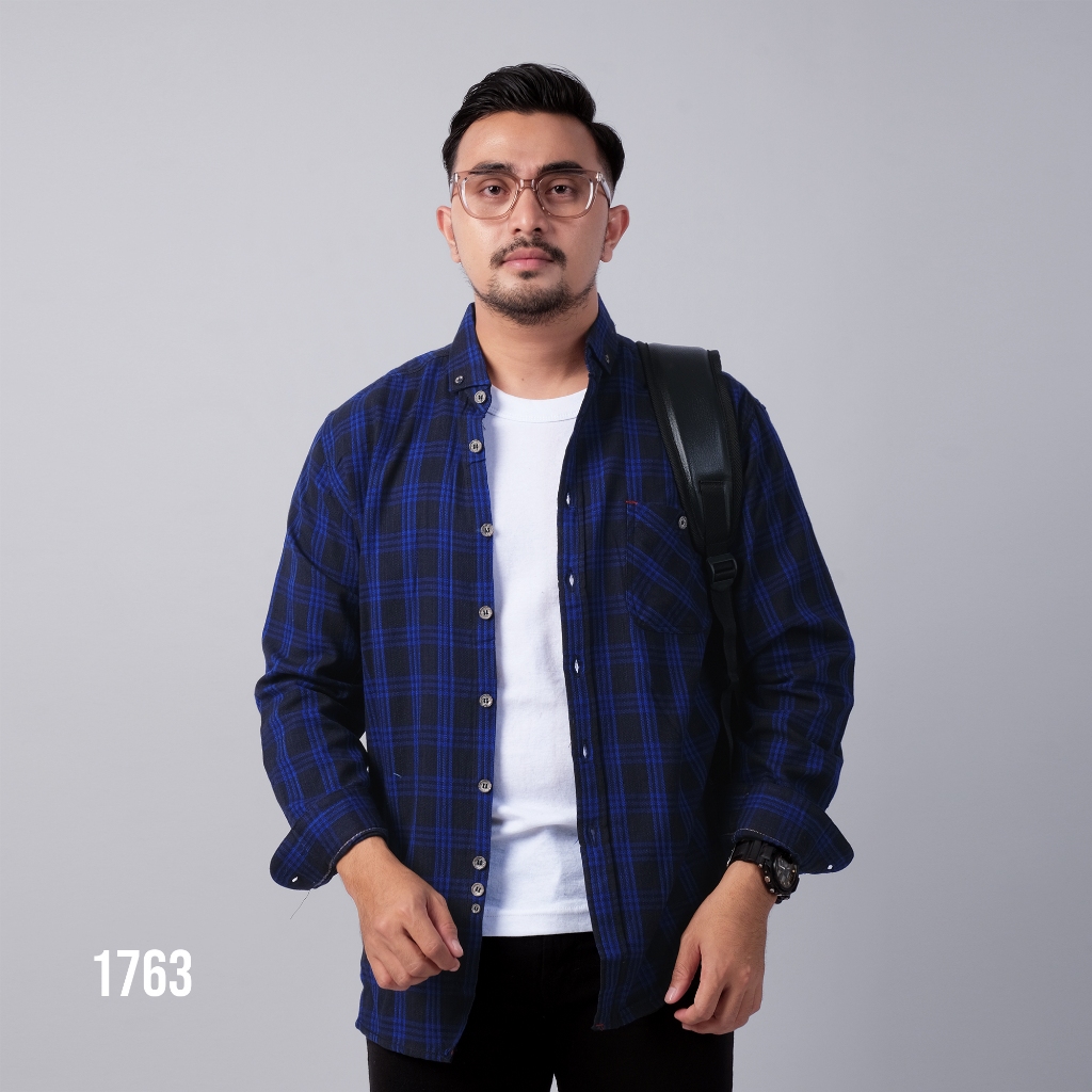 PAKAJI Kemeja Pria Flanel Premium Hitam Garis Biru Kotak-Kotak 1763