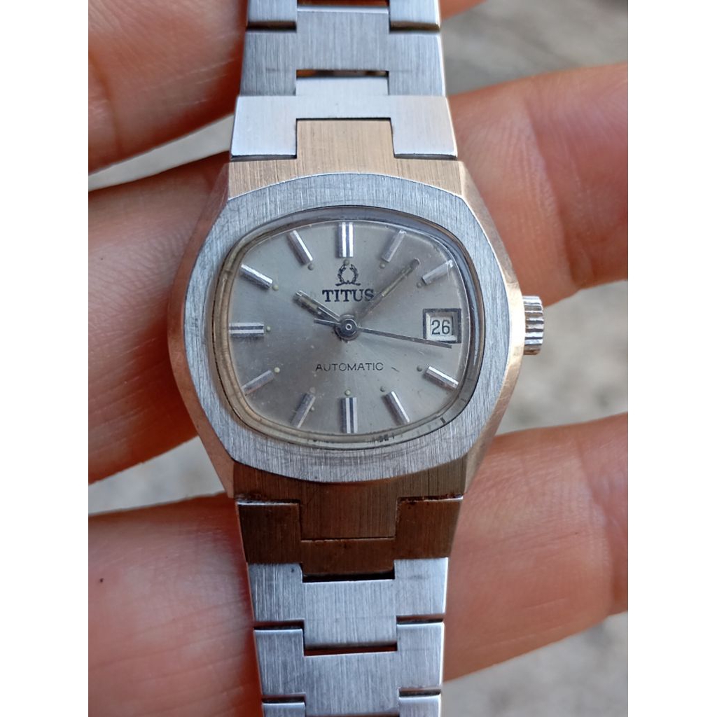 jam tangan cewek solvil et titus automatic second bekas original