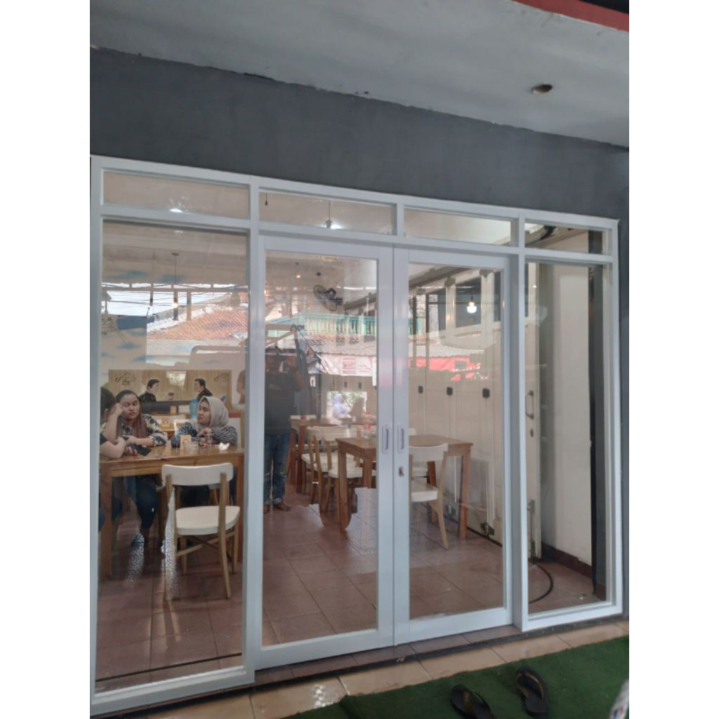 partisi aluminium pintu sleding