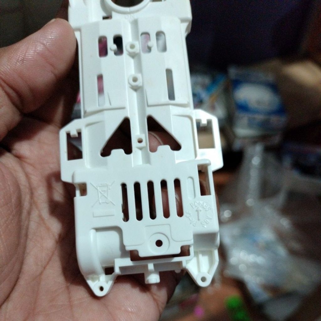 Tamiya Casis Chassis Super 2 S2 PC-Abs Putih