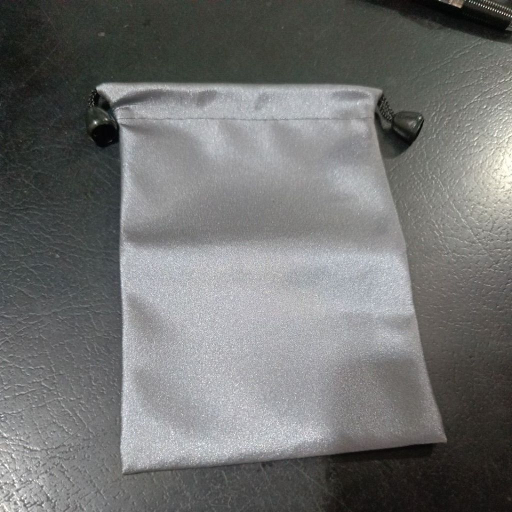 Pouch kantongan serbaguna 15cmx10cm tas kecil kain serut