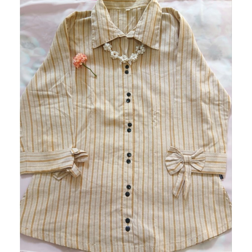 Preloved Kemeja Salur