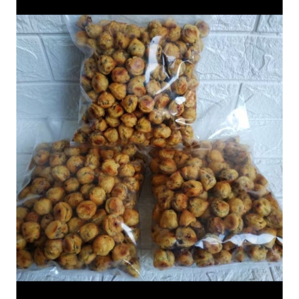 

Soes coklat,,lumer coklatnya..MURAH rasa dijamin mantull