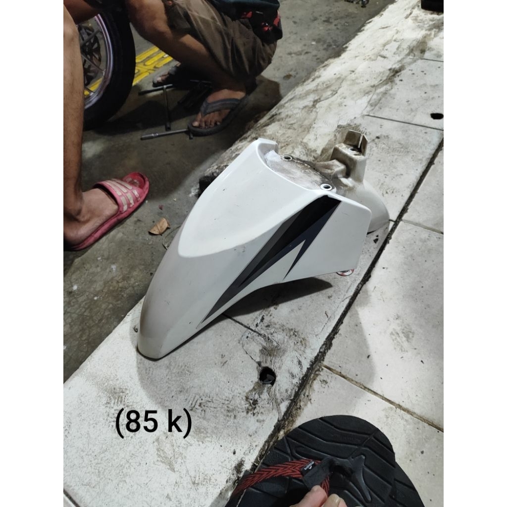 Spakbor Depan Vario KZR