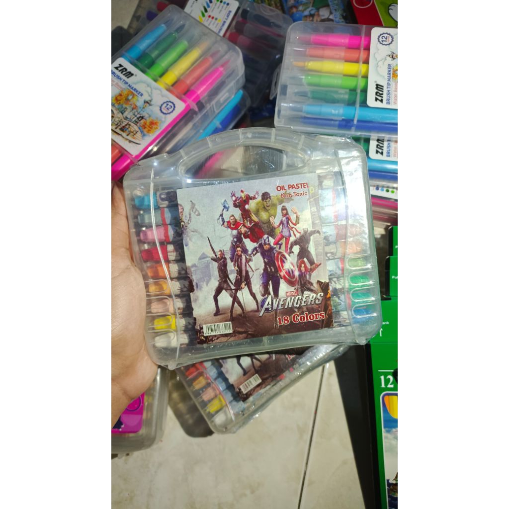 

CRAYON / KRAYON OIL PASTEL ISI 18