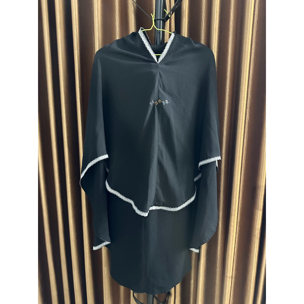 SISESA BERGO LIKE NEW