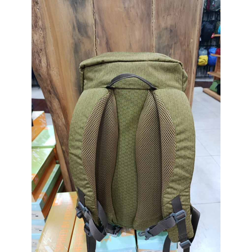 CONSINA BESSEGGEN RANSEL TRAVELLING HIKING
