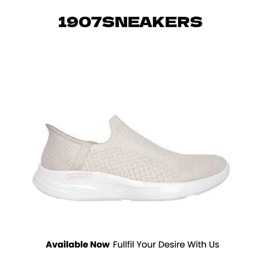 Sepatu Fitness Wanita Skechers Slip-Ins Relaxed Fit Sport - Natural SKE150354NAT