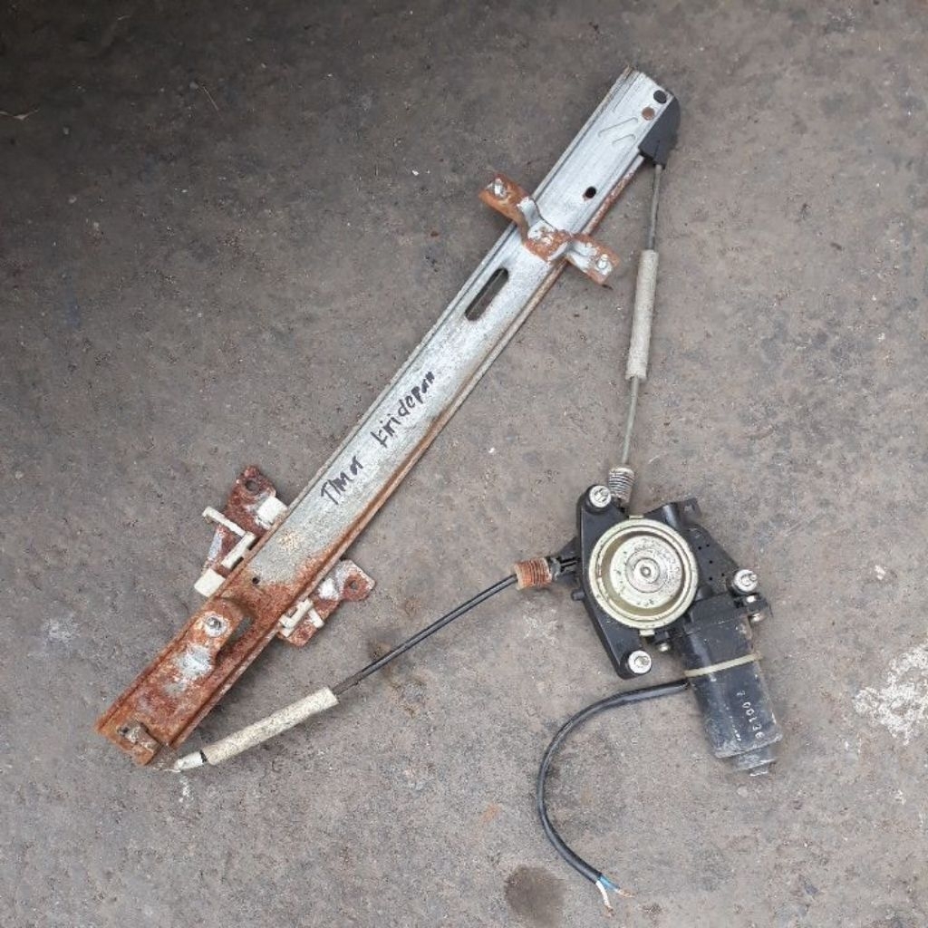 regulator pw depan kiri Timor kia