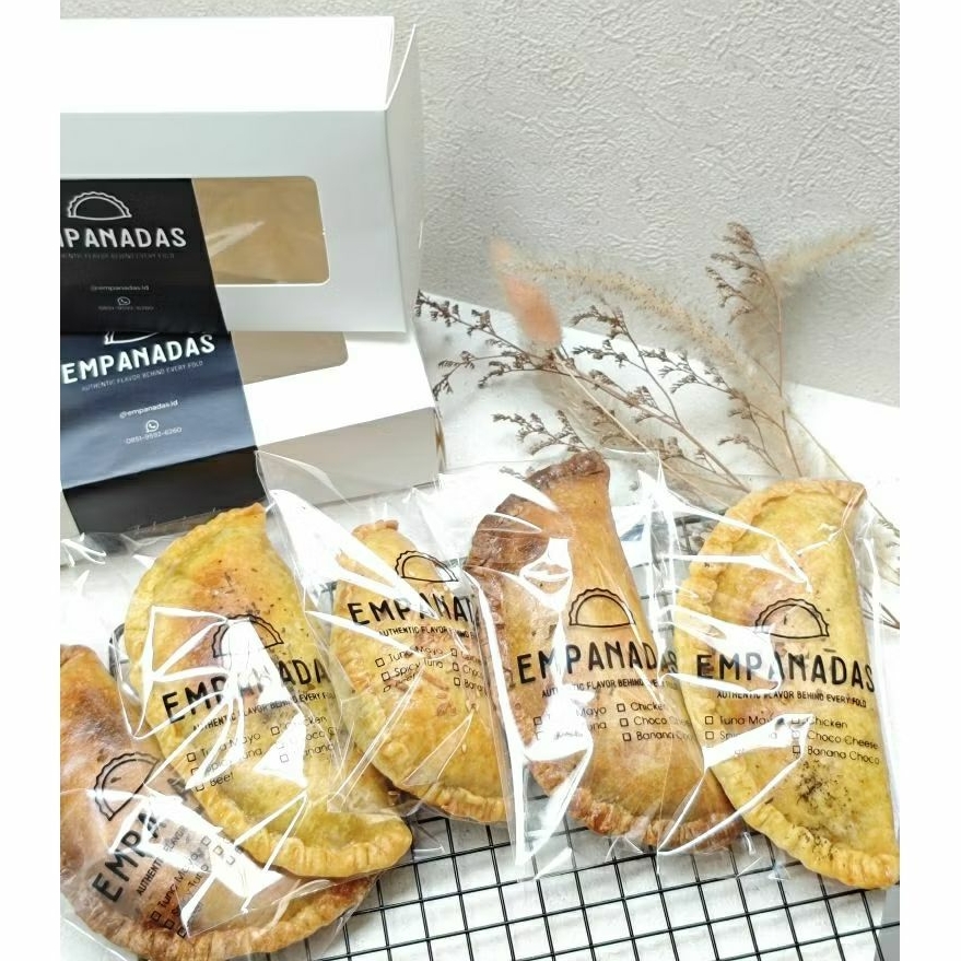 

EMPANADA TUNA MAYO (BAKED) - BOX ISI 5 - ( INSTAN/SAMEDAY)