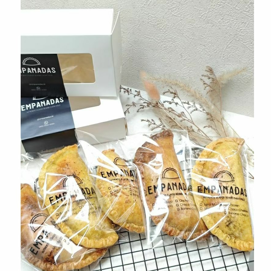 

EMPANADA COKLAT LUMER (BAKED) - BOX ISI 5