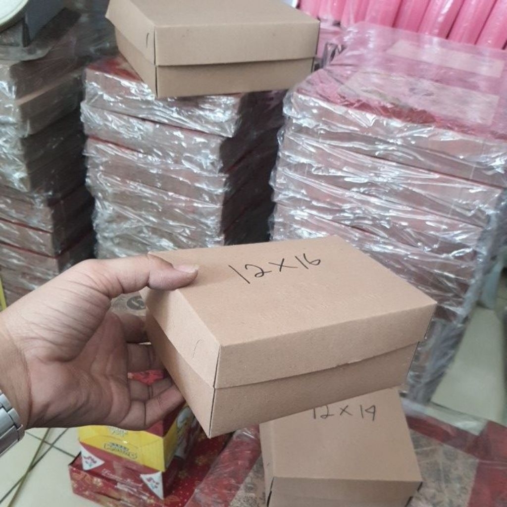 

(isi 100pcs) Dus 12x16 Snack Polos Brown R5 ukuran 12cmx16cm / Dus 12×16 dus kue terlaris berkualitas dan elegant