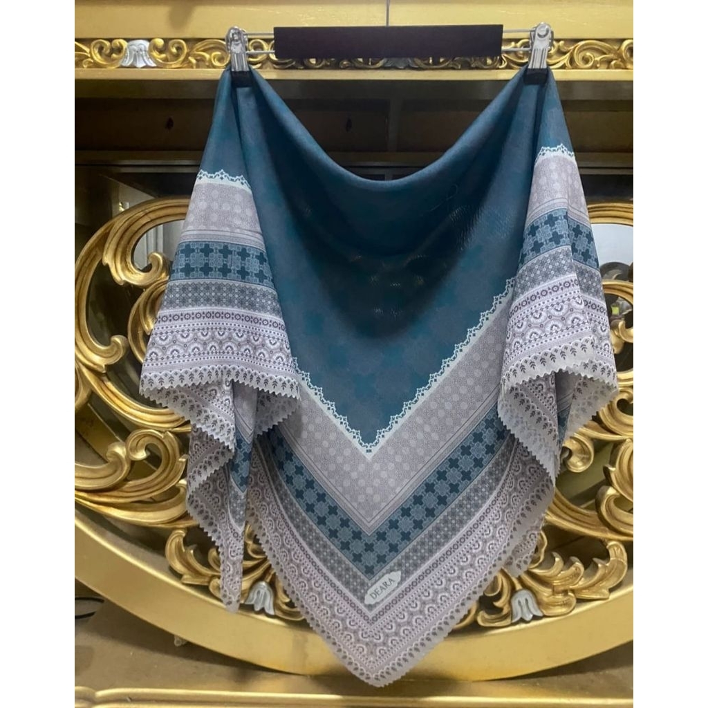 KERUDUNG SEGI EMPAT HIJAB MOTIF BUNGA EMERAL TOSCA ABU