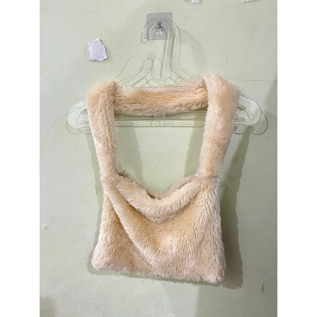 Tas wanita bulu bulu cream