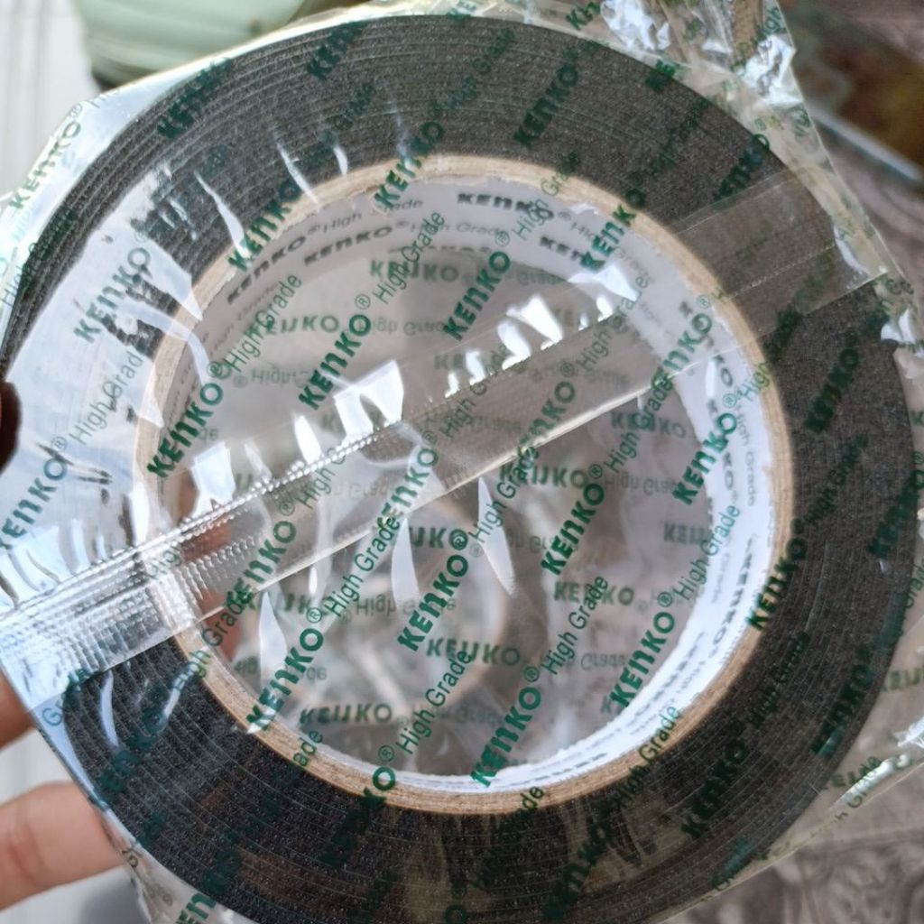 

Double tape Foam merk KENKO 2cm×5M