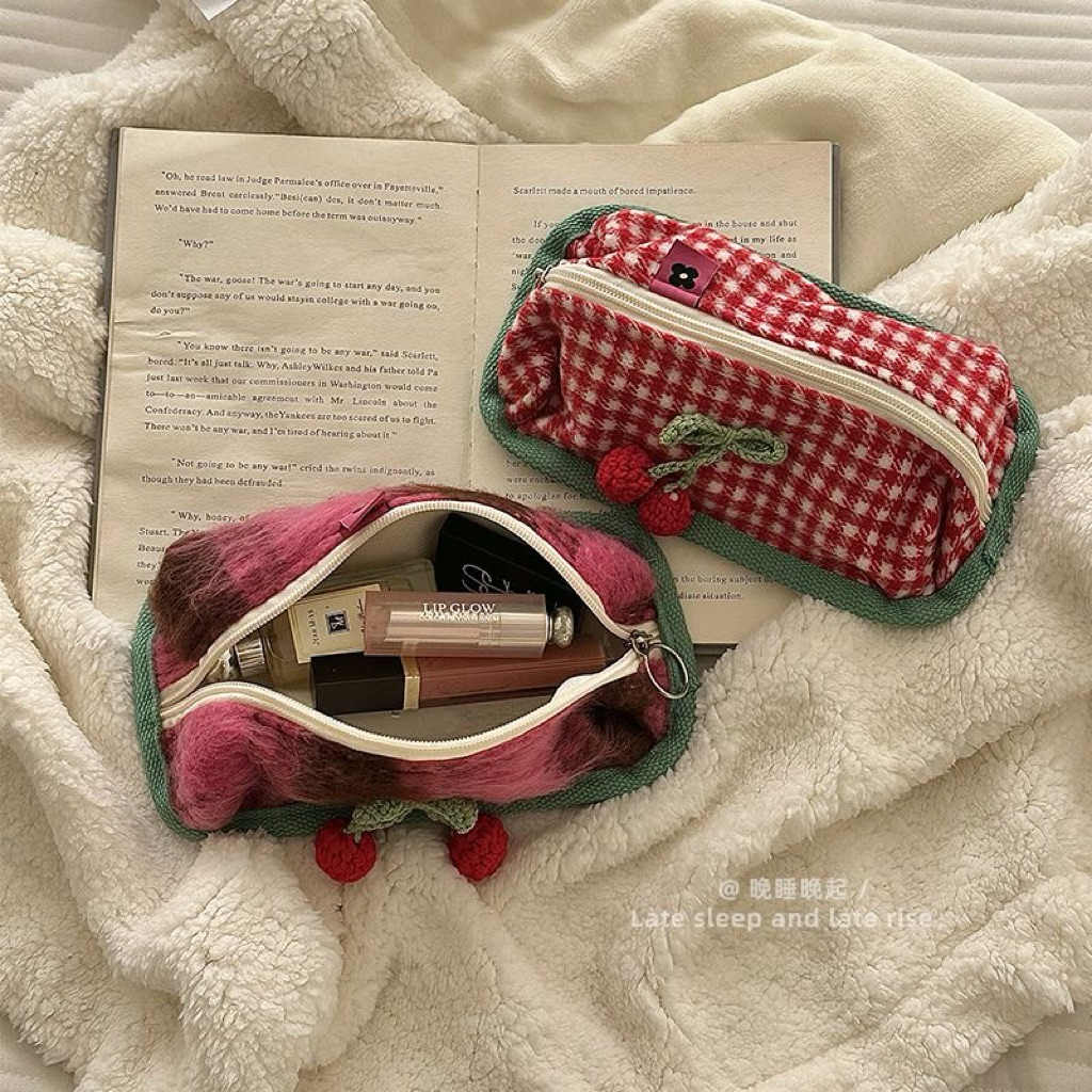 

POUCH MAKE UP / PENCIL CASE CHERRY