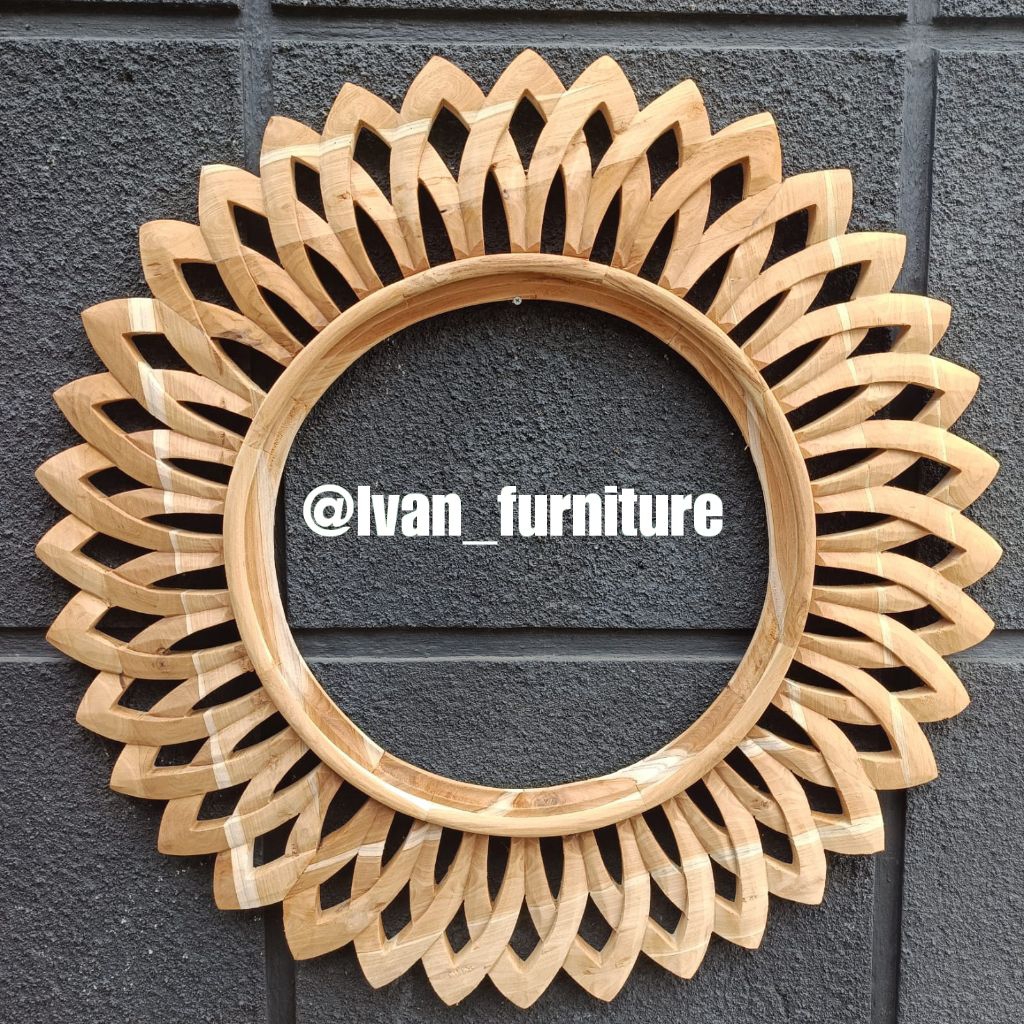 Pigura ukir kayu jati Hiasan dinding ukir kayu jati Cermin ukir jati