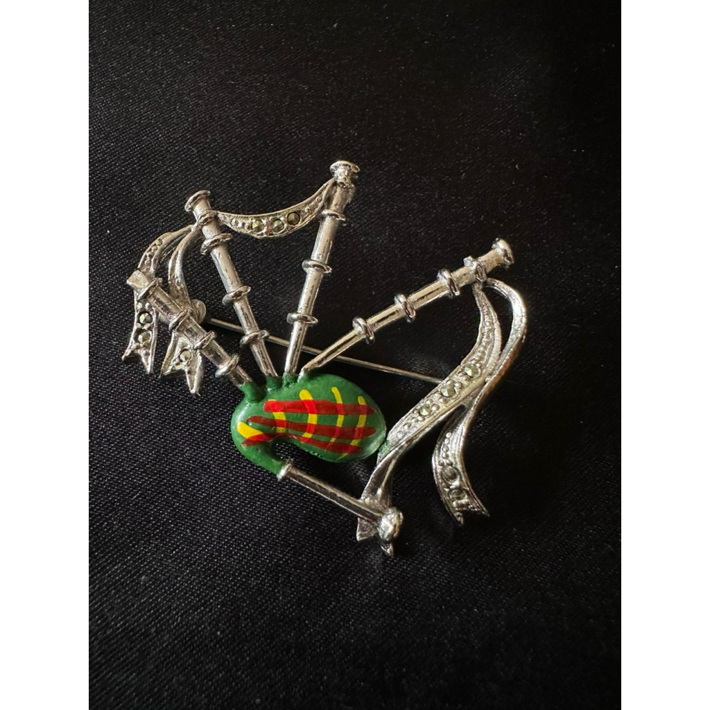 Bagpipe Silvertone Brooch
