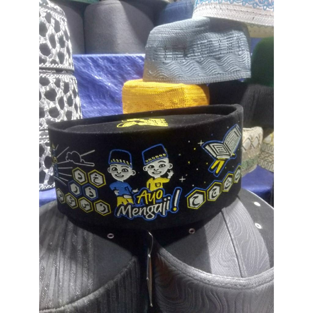 peci songkok anak karakter Upin ipin