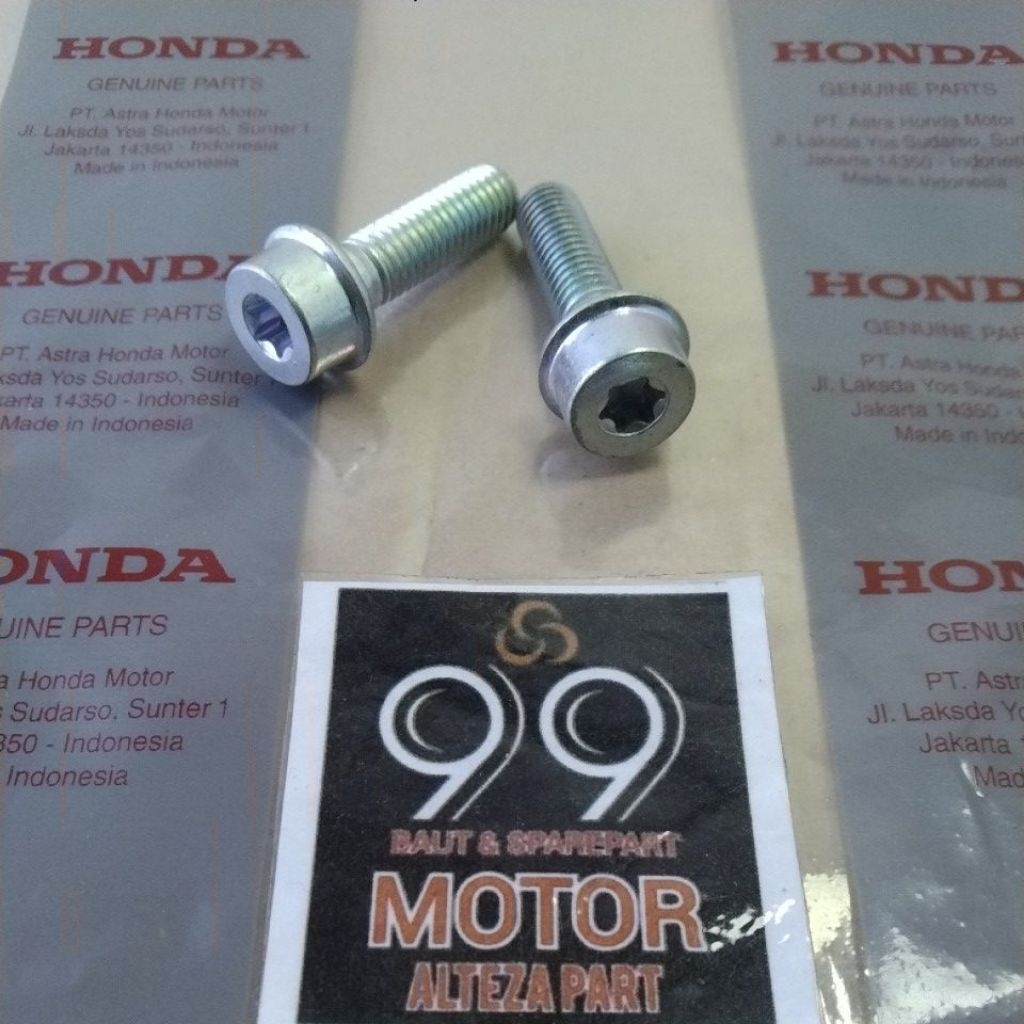 SATU SET (2PCS) BAUT BINTANG KALIPER HONDA CB 150R CBR 150R