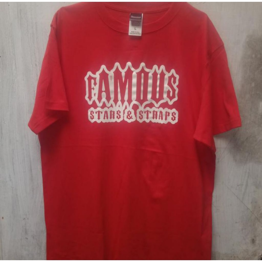 Kaos T-shirt Famous Stars & Stars Straps Travis/Mark