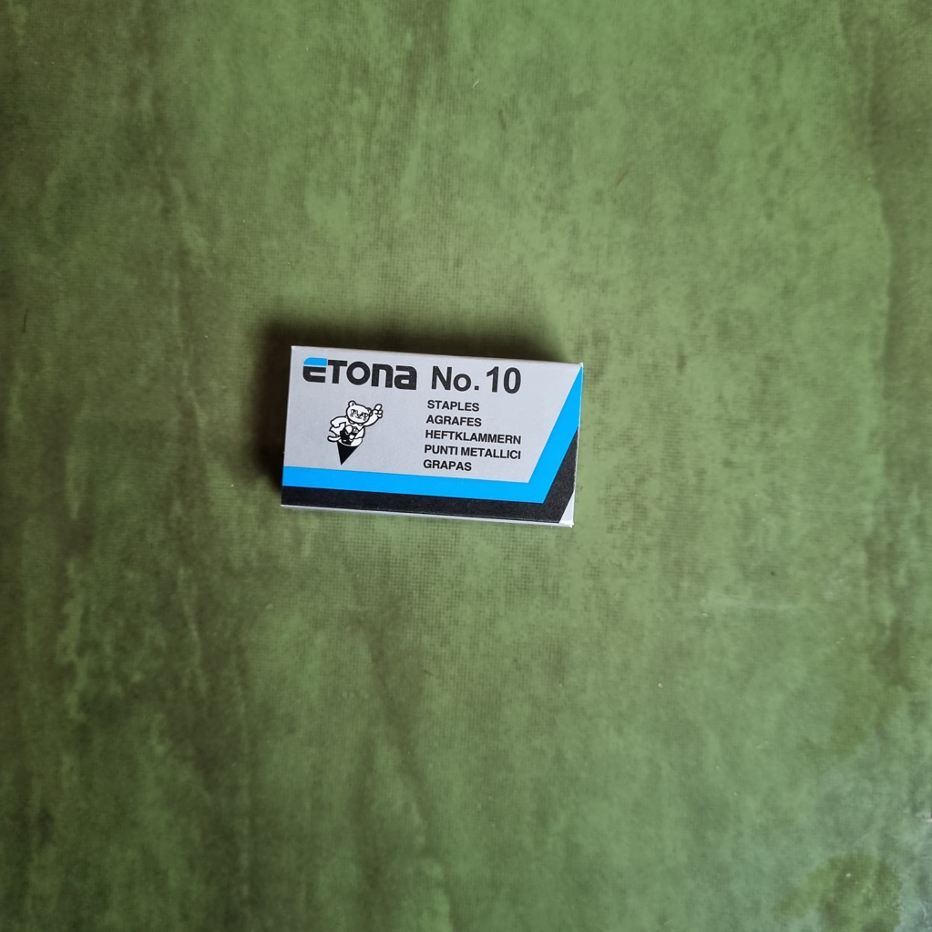 

Isi Hekter/Staples No 10