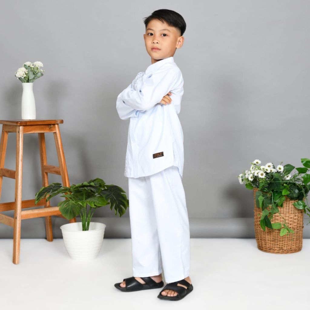 koko anak putih free peci / seragam paud dan TK